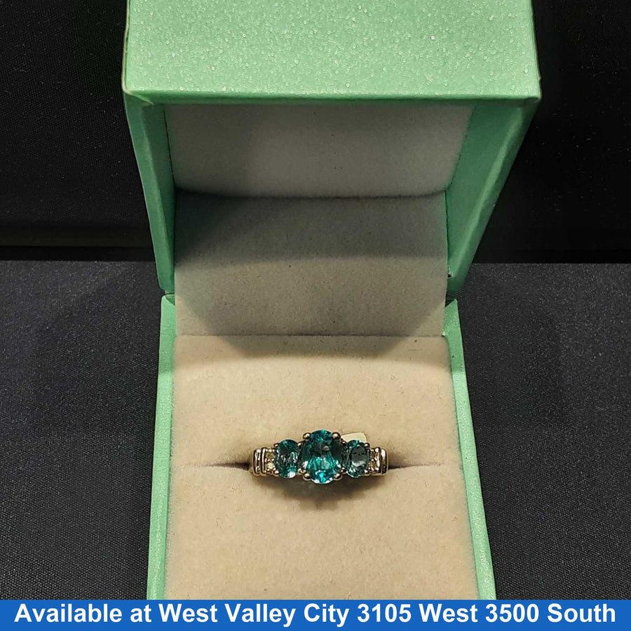Women's Ring - White Gold 10k (.417) 2.5 grams Size 20