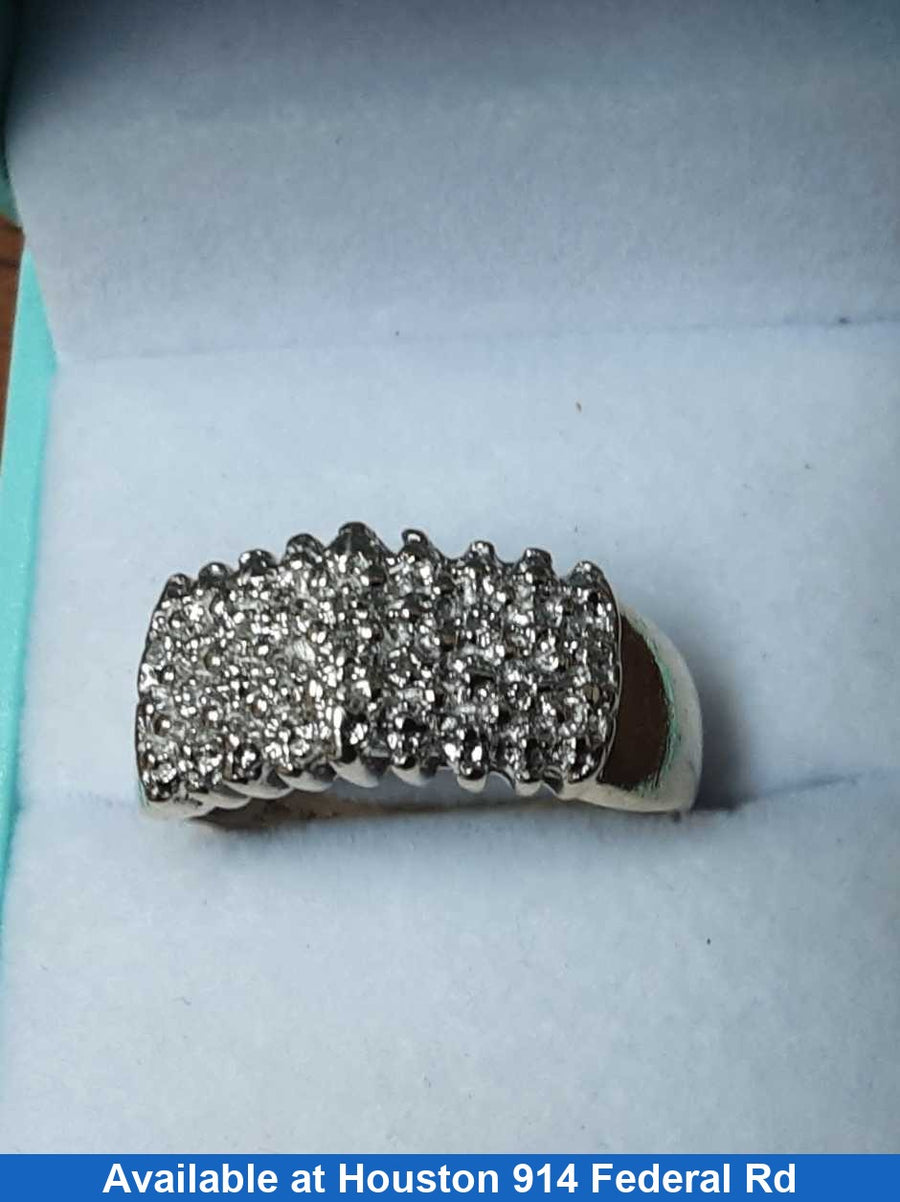 Women's Ring - Yellow Gold 10k (.417) 5.9 grams Size 10.5