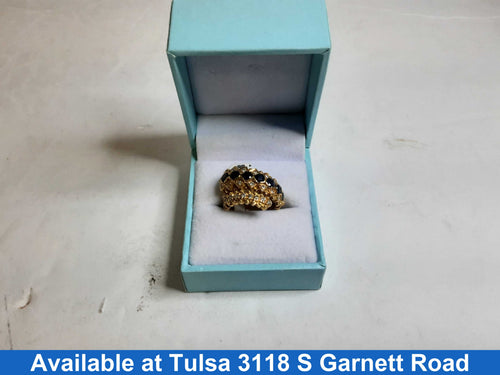 Women's Ring - Yellow Gold 18k (.750) 12.4 grams Size 7.5