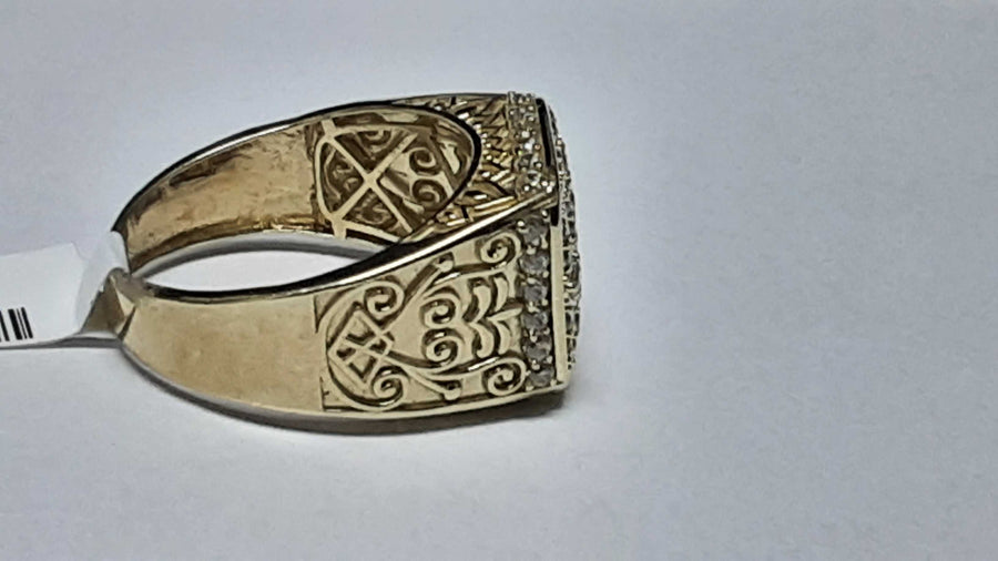 Men's Ring - Yellow Gold 10k (.417) 5.1 grams Size 11.5