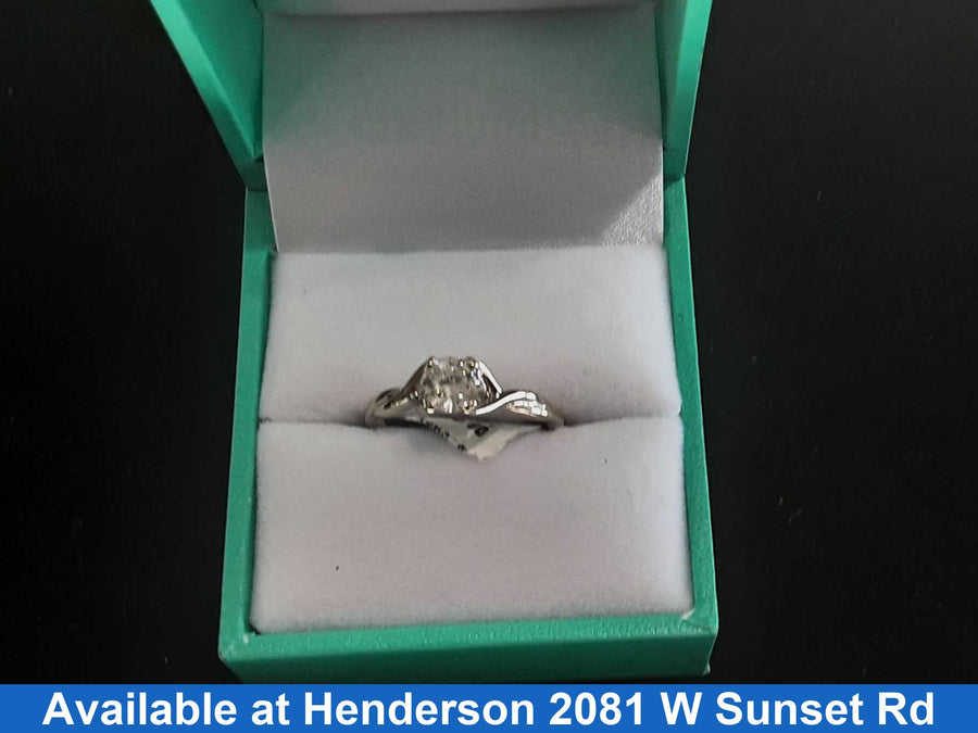 Women's Ring - Solitaire - White Gold 14k (.585) 2.5 grams Size 6