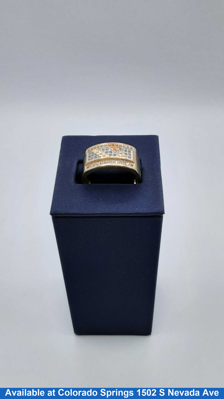 Men's Ring - Yellow Gold 14k (.585) 6.1 grams Size 10