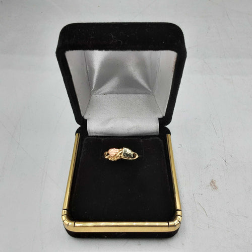 Women's Ring - Black Hills Gold 10k (.417) 1.1 grams Size 5