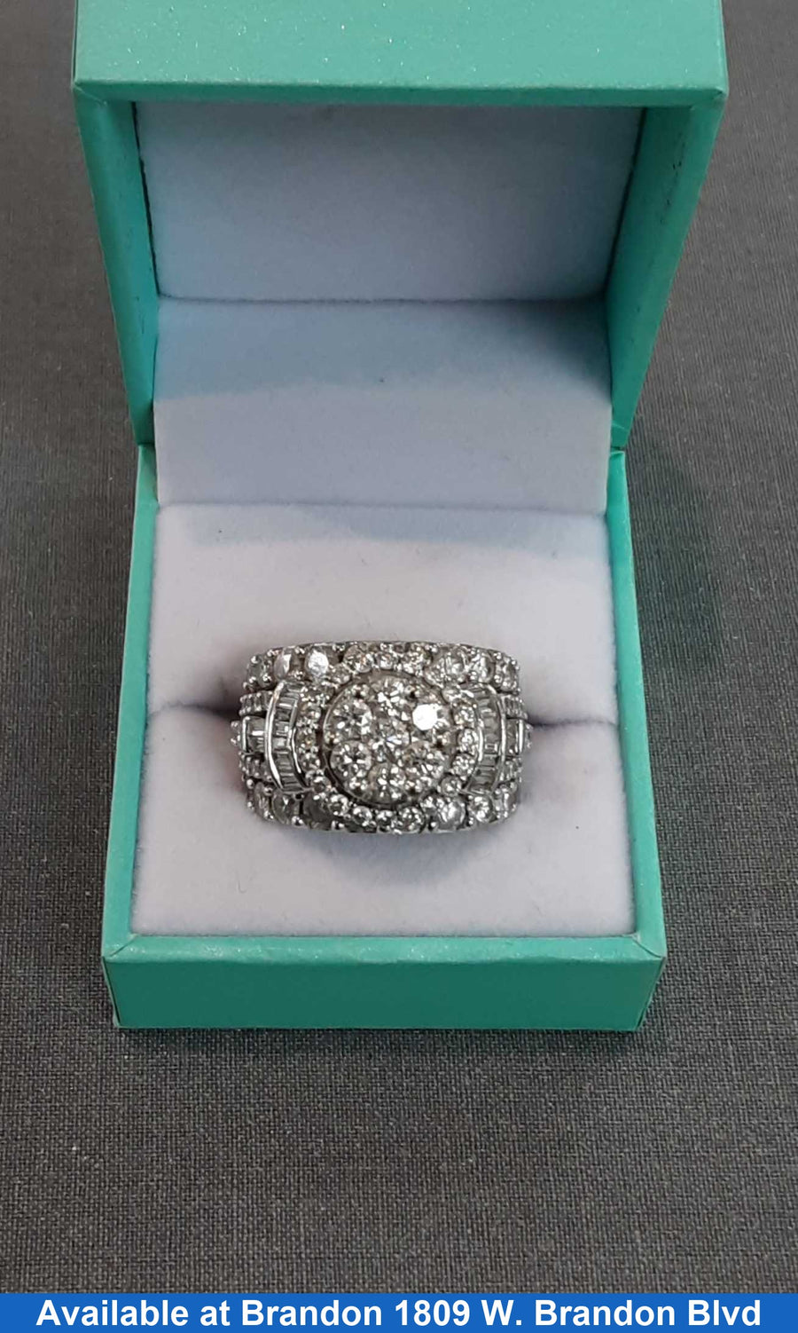 Women's Ring - White Gold 14k (.585) 13.7 grams Size 8