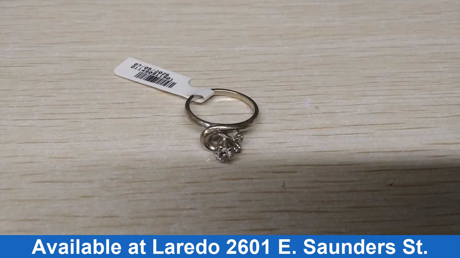 Women's Ring - Solitaire - Yellow Gold 14k (.585) 2.7 grams Size 10