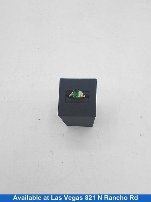 Women's Ring - Yellow Gold 10k (.417) 2.3 grams Size 11.5