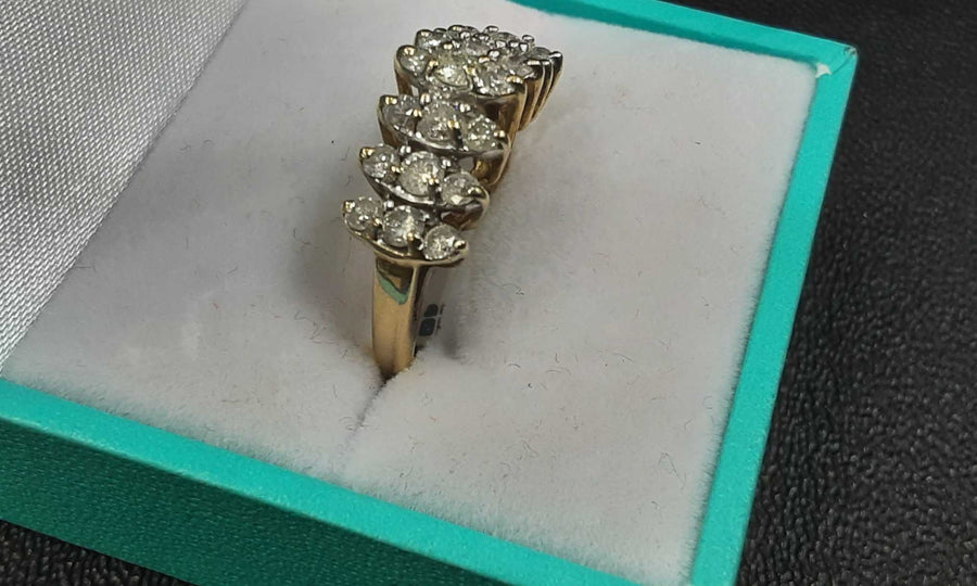 Women's Ring - Yellow Gold 10k (.417) 3.4 grams Size 8