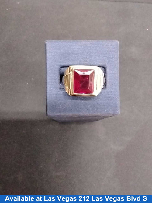 Men's Ring - Yellow Gold 10k (.417) 6.9 grams Size 8