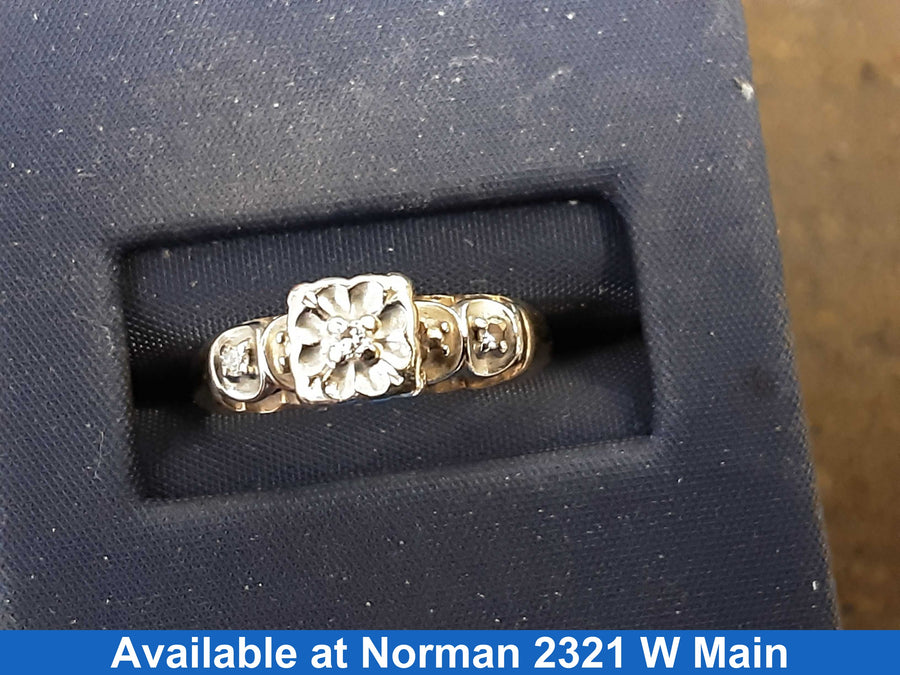 Women's Ring - Yellow Gold 10k (.417) 2 grams Size 6.5