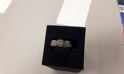 Women's Ring - Silver 3.1 grams Size 7