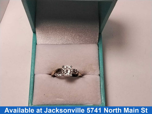 Women's Ring - Solitaire - Yellow Gold 10k (.417) 2.2 grams Size 7