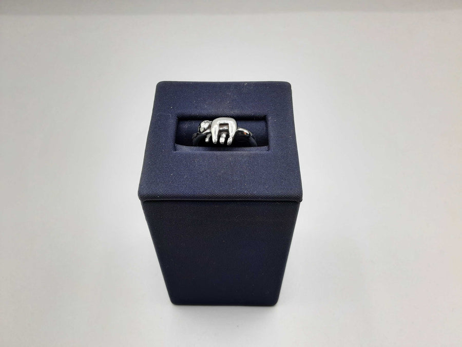 Women's Ring - Silver 2.6 grams Size 5