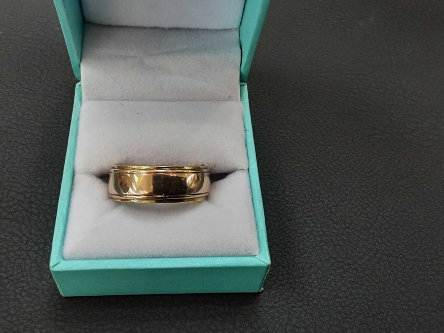 Ring - Wedding Band - Yellow Gold 10k (.417) 9.8 grams Size 10