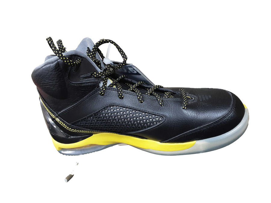 Jordan 679680-070 Yellow