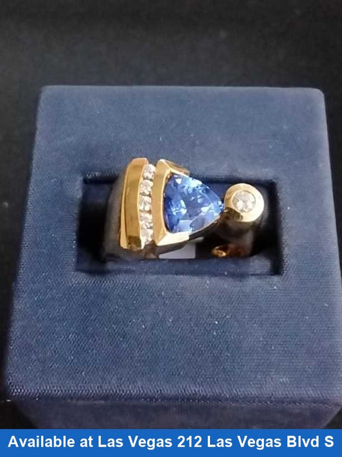 Women's Ring - Yellow Gold 18k (.750) 11 grams Size 20