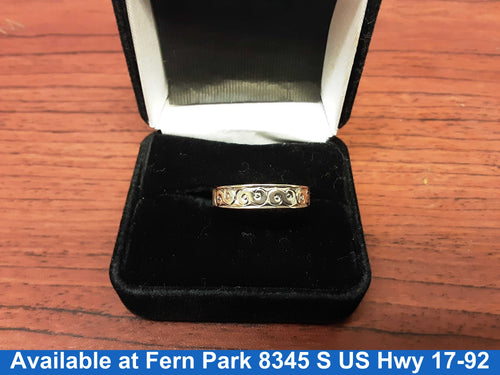 Men's Ring - Yellow Gold 14k (.585) 2.2 grams Size 10