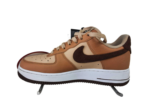 Nike Hq3905-200 Brown