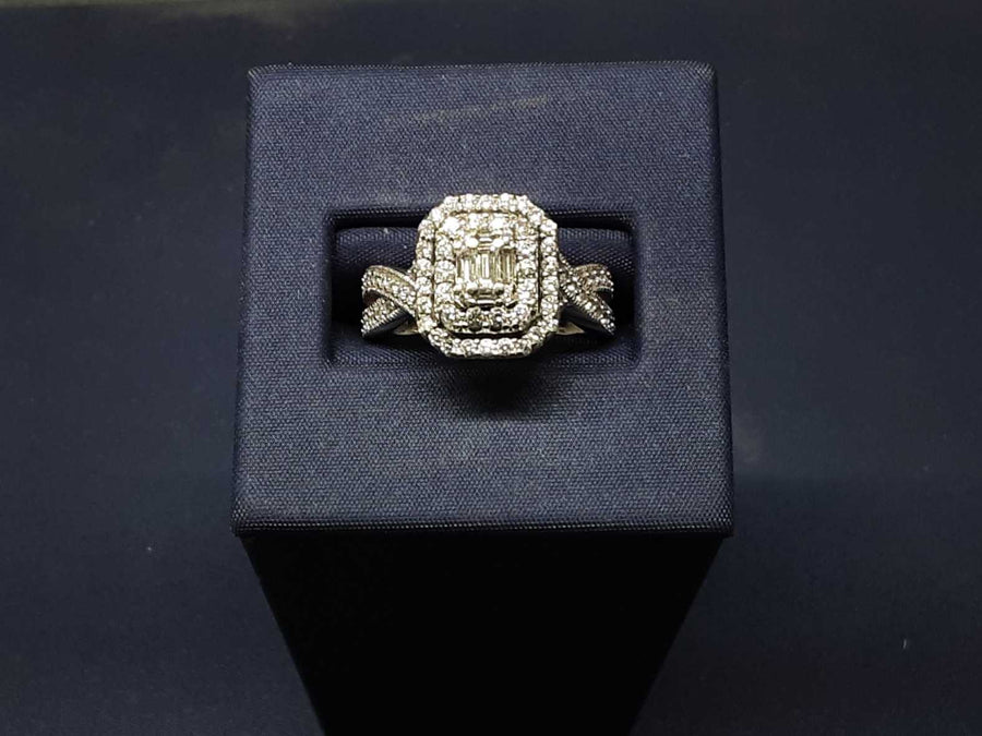 Women's Ring - White Gold 14k (.585) 6.8 grams Size 7