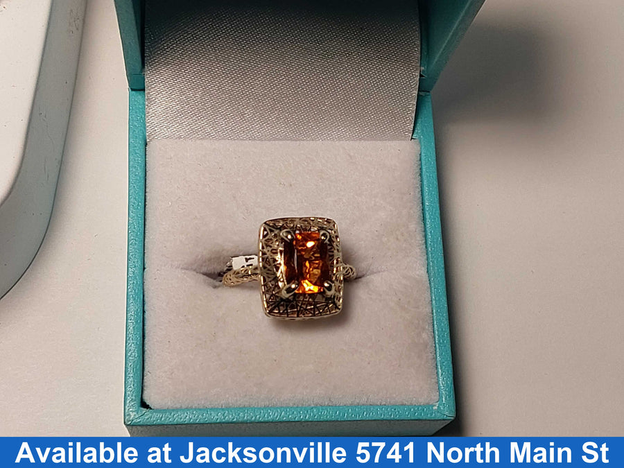 Women's Ring - Yellow Gold 10k (.417) 2.6 grams Size 6