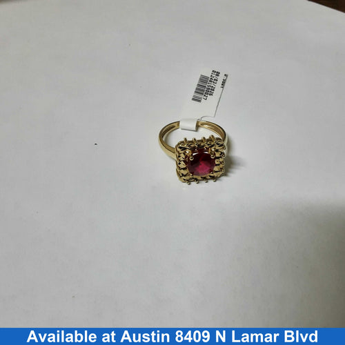 Women's Ring - Yellow Gold 14k (.585) 3.4 grams Size 7.5