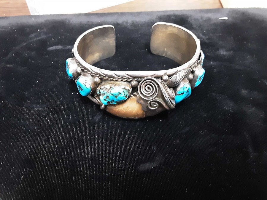 Bangle Bracelet - Silver 66.1 grams 8 inch
