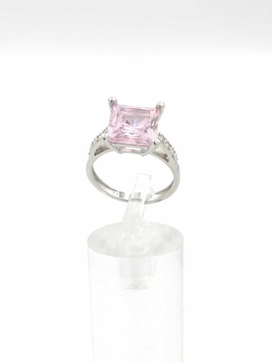 Women's Ring - Solitaire - White Gold 14k (.585) 3.8 grams Size 6