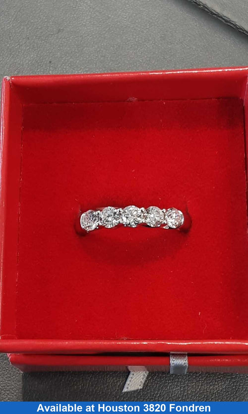 Women's Ring - Anniversary - Platinum 7.2 grams Size 7.5