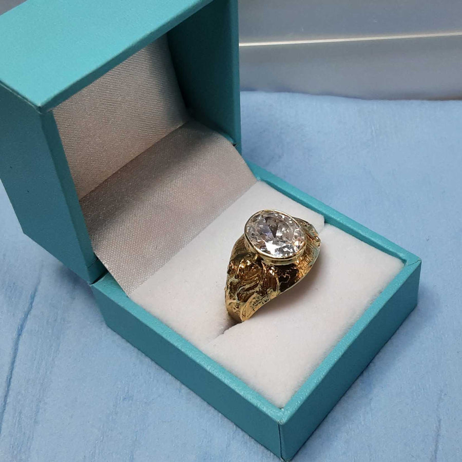 Men's Ring - Yellow Gold 10k (.417) 5.9 grams Size 11
