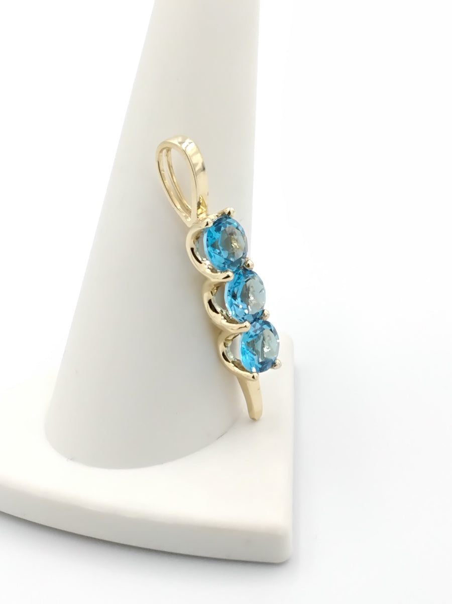 Diamond Pendant - Yellow Gold 14k (.585) 2.6 grams