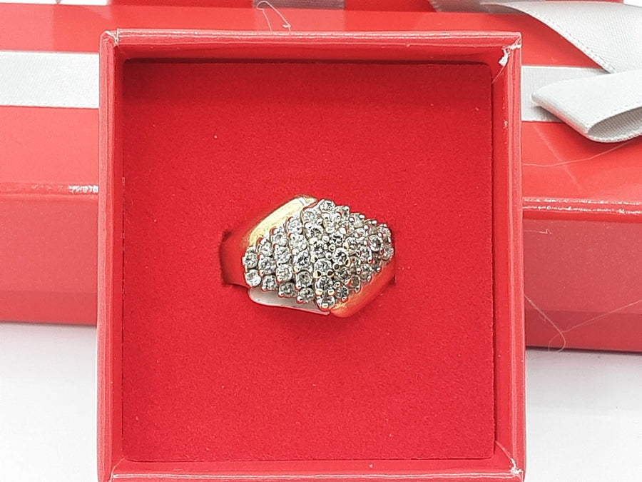 Women's Ring - Yellow Gold 14k (.585) 6.8 grams Size 6.5