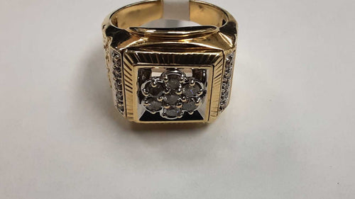 Men's Ring - Yellow Gold 10k (.417) 13.6 grams Size 10.5