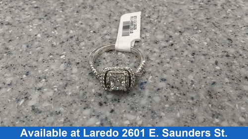 Women's Ring - Silver 3.5 grams Size 7