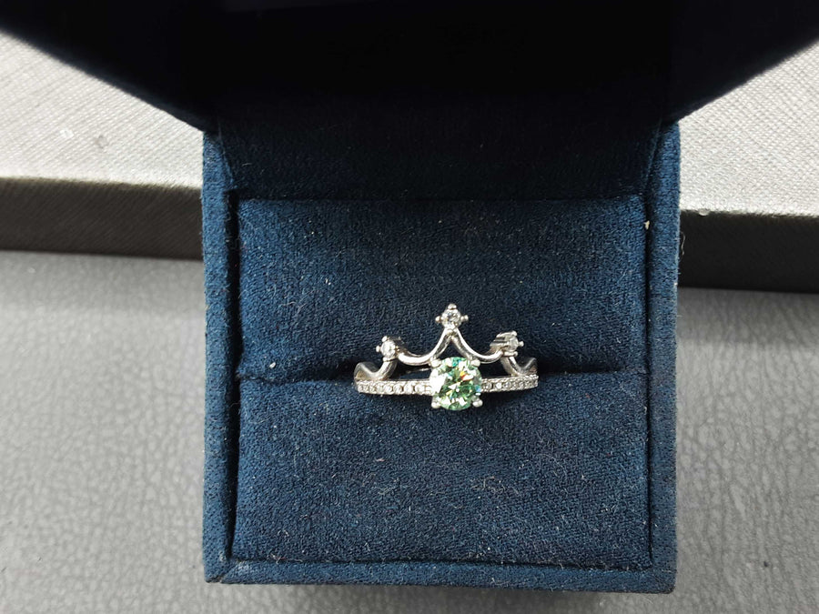 Women's Ring - Silver 2.1 grams Size 6