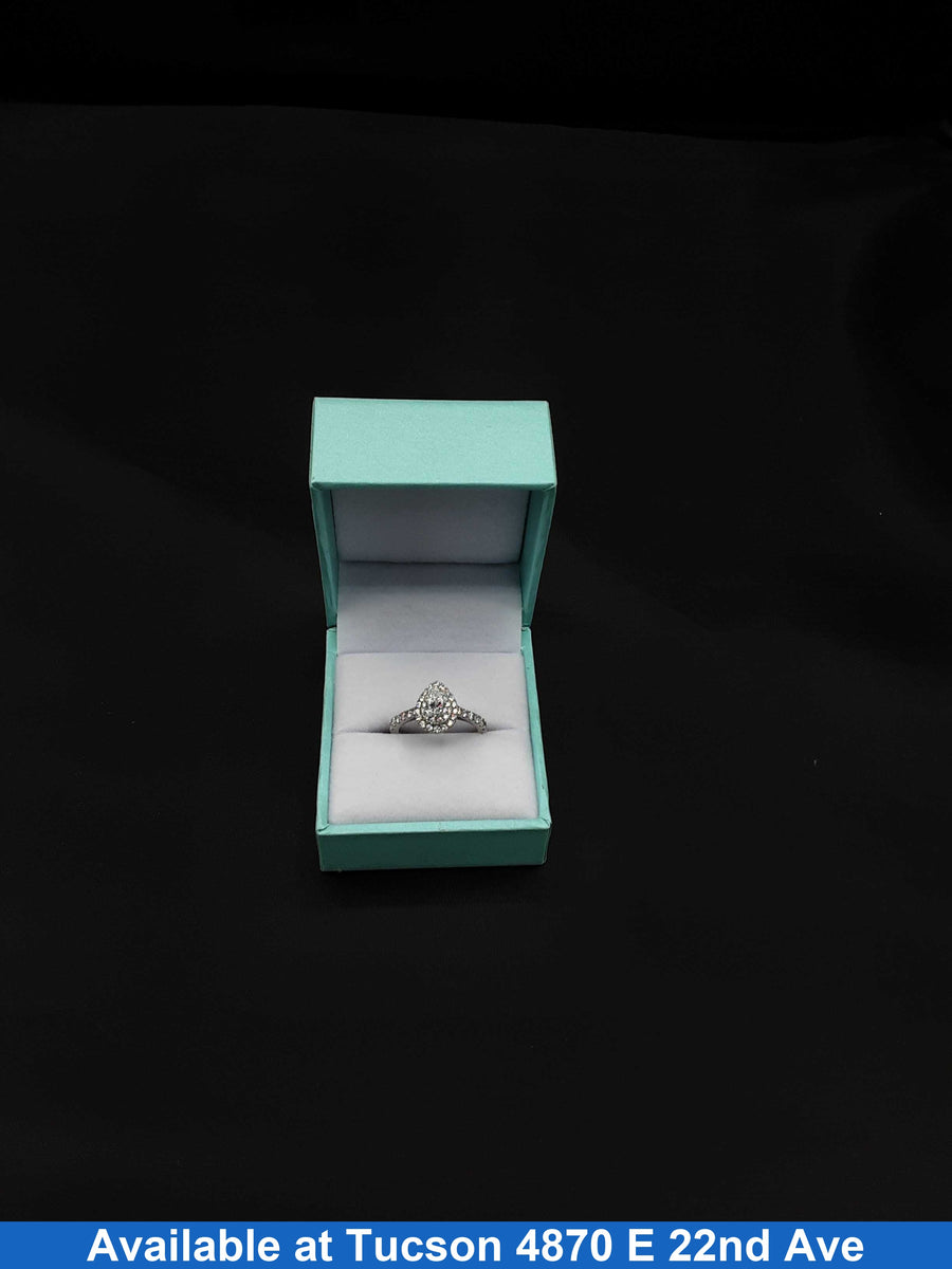 Women's Ring - White Gold 14k (.585) 3 grams Size 6.5