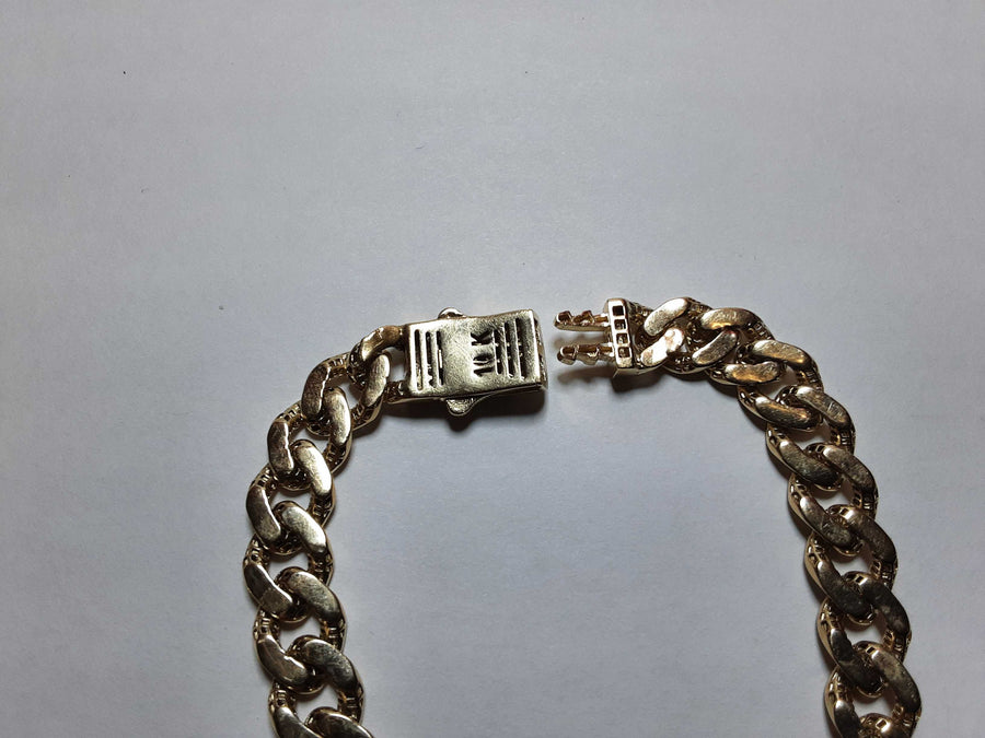 Cuban Link Bracelet - Yellow Gold 10k (.417) 16.5 grams 8 inch