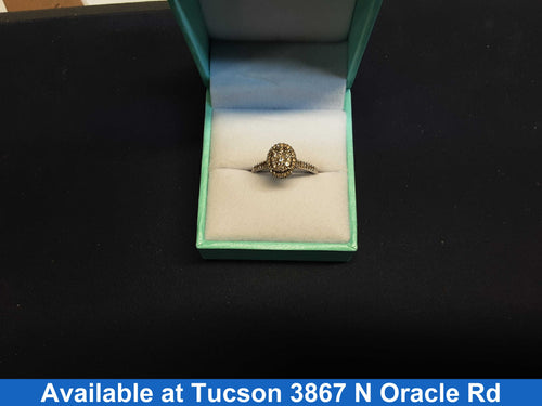 Women's Ring - White Gold 10k (.417) 2.2 grams Size 20