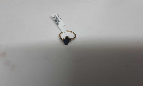 Women's Ring - Solitaire - Yellow Gold 10k (.417) 1.8 grams Size 5.5