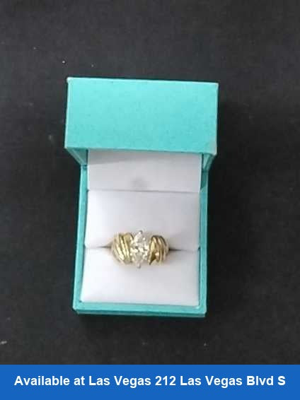 Women's Ring - Solitaire - Yellow Gold 14k (.585) 7.4 grams Size 20