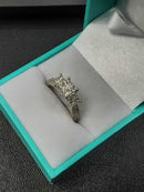 Ring - Engagement Set - White Gold 18k (.750) 4.1 grams Size 7