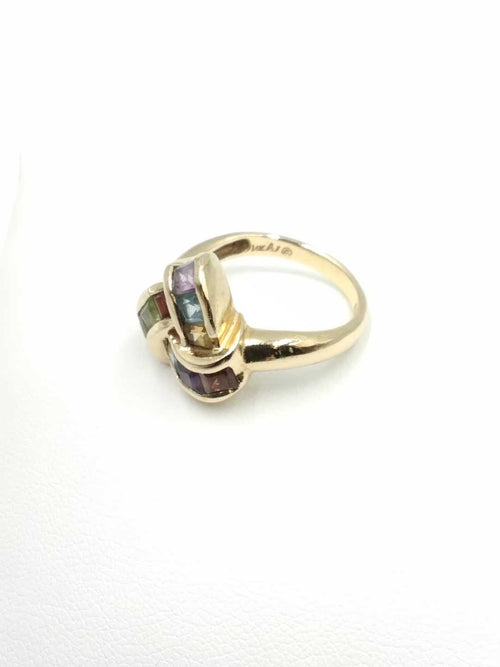 Women's Ring - Yellow Gold 14k (.585) 5.6 grams Size 6.5