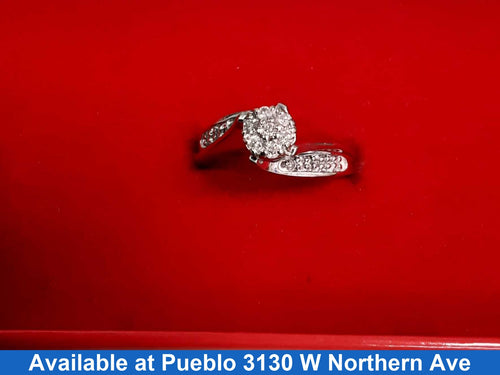 Women's Ring - White Gold 10k (.417) 3.9 grams Size 7