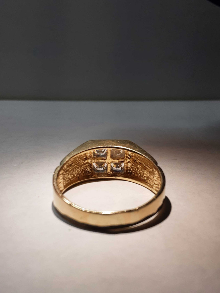 Men's Ring - Yellow Gold 14k (.585) 7 grams Size 12.5