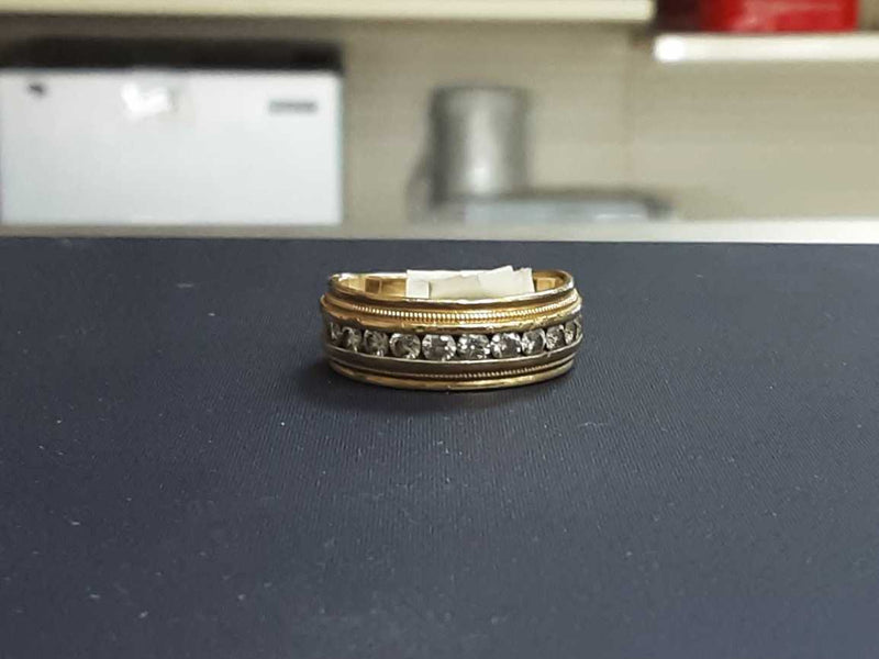 Yellow Gold 14k (.585) 7.7 grams Size 10.5