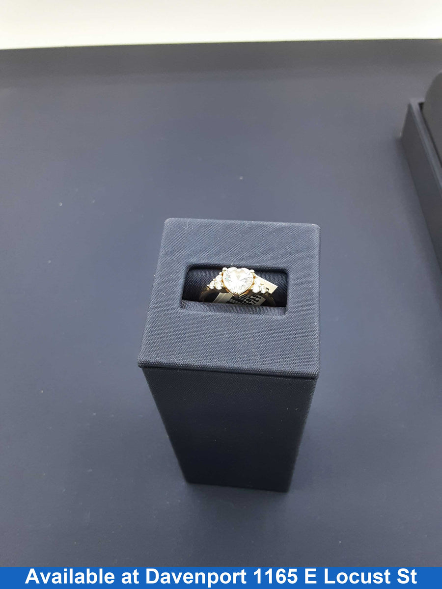 Women's Ring - Yellow Gold 14k (.585) 2 grams Size 6
