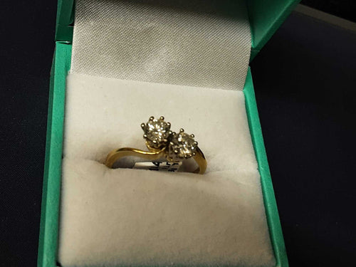 Women's Ring - Yellow Gold 18k (.750) 2.9 grams Size 8