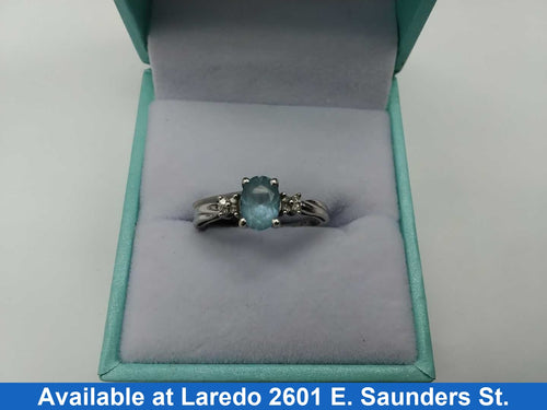 Women's Ring - White Gold 10k (.417) 2.3 grams Size 10.5