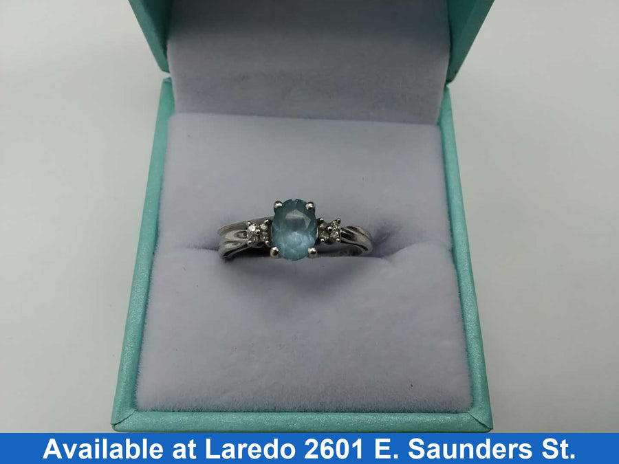 Women's Ring - White Gold 10k (.417) 2.3 grams Size 10.5