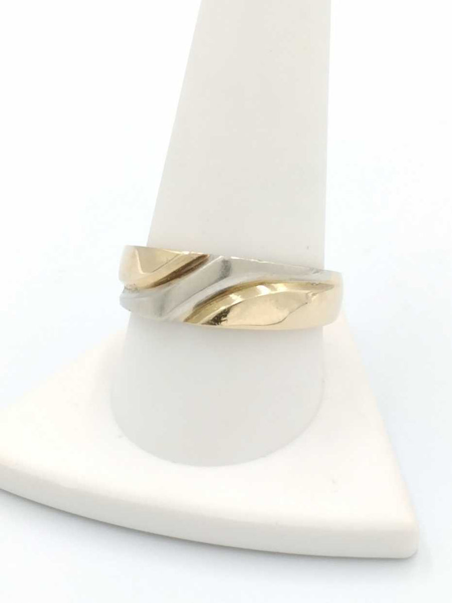 Ring - Wedding Band - Yellow Gold 14k (.585) 7.8 grams Size 10.5