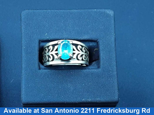 Women's Ring - Silver 5.5 grams Size 7