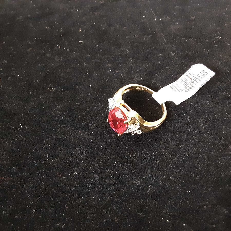 Women's Ring - Yellow Gold 10k (.417) 4.3 grams Size 7